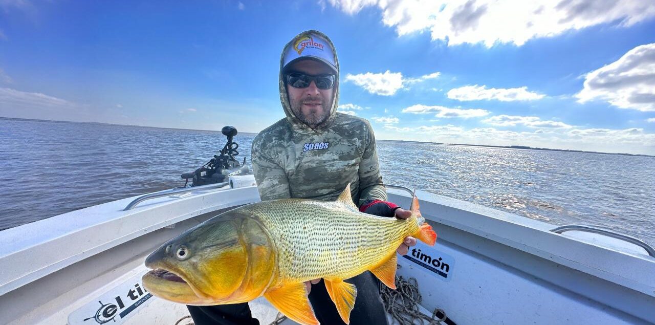 pesca de dorados e Uruguay